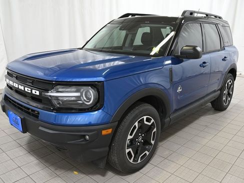 Used 2024 Ford Bronco Sport Outer Banks w/ Tech Package image 16