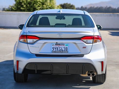 Used 2026 Toyota Corolla SE w/ SE Package FWD image 6