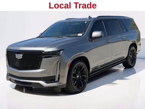 Used 2022 Cadillac Escalade ESV Sport w/ Touring Package image 5