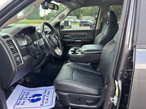 Used 2018 RAM 3500 Laramie AWD/4WD image 10