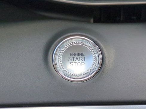 Used 2025 Genesis GV70 2.5T w/ Advanced Package image 26