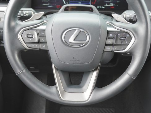 Used 2024 Lexus GX 550 w/ Cold Area Package AWD/4WD image 31