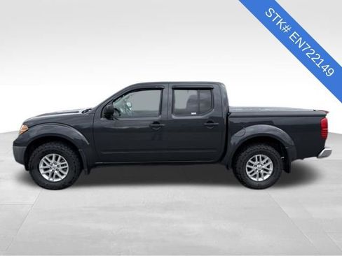Used 2014 Nissan Frontier SV image 4