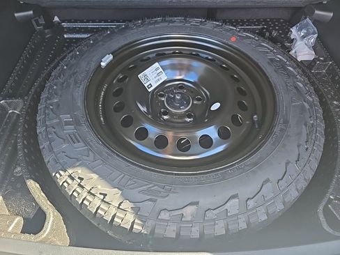 New 2026 Jeep Compass Trailhawk w/ Trailer Tow Group image 16