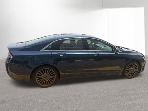 Used 2017 Lincoln MKZ Reserve FWD image 12