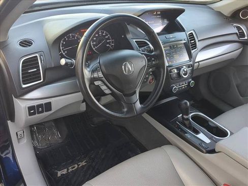 Used 2018 Acura RDX w/ Technology Package AWD/4WD image 10