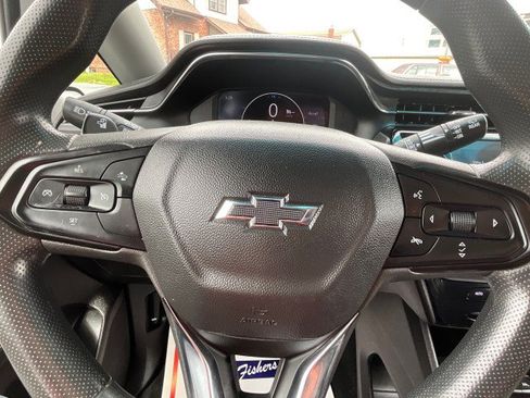 Used 2023 Chevrolet Bolt LT w/ Driver Confidence Package FWD image 9