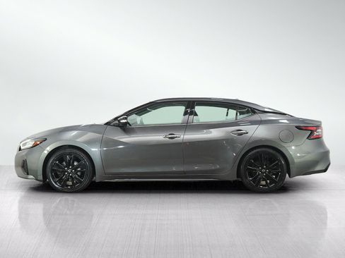 Used 2023 Nissan Maxima SL FWD image 2