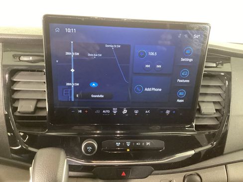 Used 2023 Ford Transit 350 XLT image 27