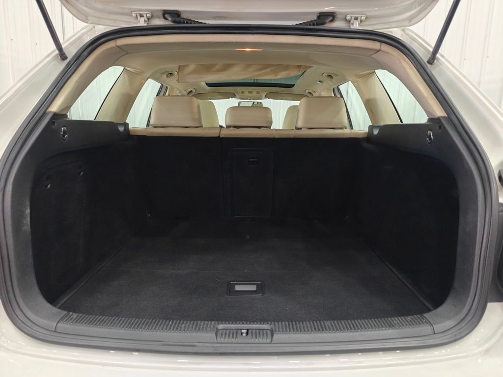 Used 2013 Volkswagen Jetta TDI FWD image 29