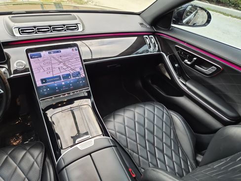 Used 2023 Mercedes-Benz S 580 4MATIC Sedan w/ Warmth & Comfort Package image 13