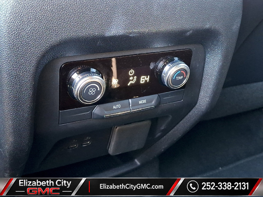 Used 2026 GMC Acadia Elevation w/ Elevation Premium Package FWD image 12