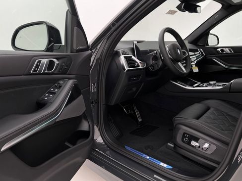 New 2026 BMW X5 xDrive40i w/ M Sport Package image 9