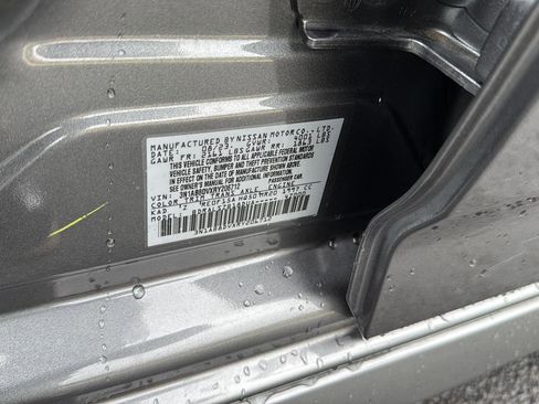 Used 2024 Nissan Sentra SR w/ SR Premium Package image 37