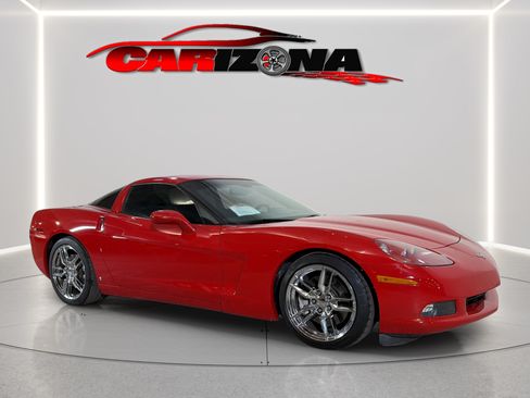 Used 2008 Chevrolet Corvette Coupe w/ Preferred Equipment Group RWD image 2
