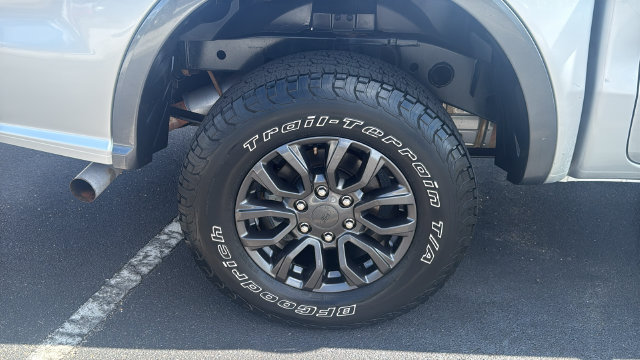 Used 2019 Ford Ranger XLT w/ Equipment Group 302A Luxury AWD/4WD image 9