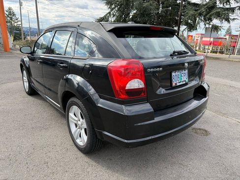 Used 2010 Dodge Caliber SXT image 4