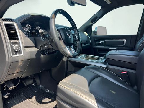 Used 2017 RAM 3500 Laramie Longhorn AWD/4WD image 65