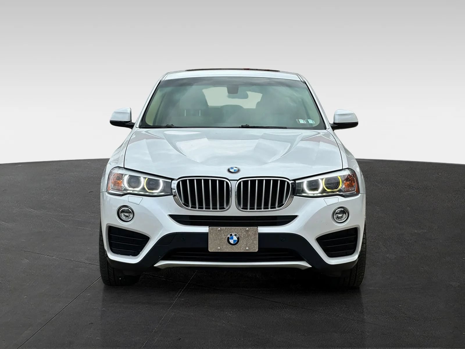 Used 2015 BMW X4 xDrive28i AWD/4WD image 2