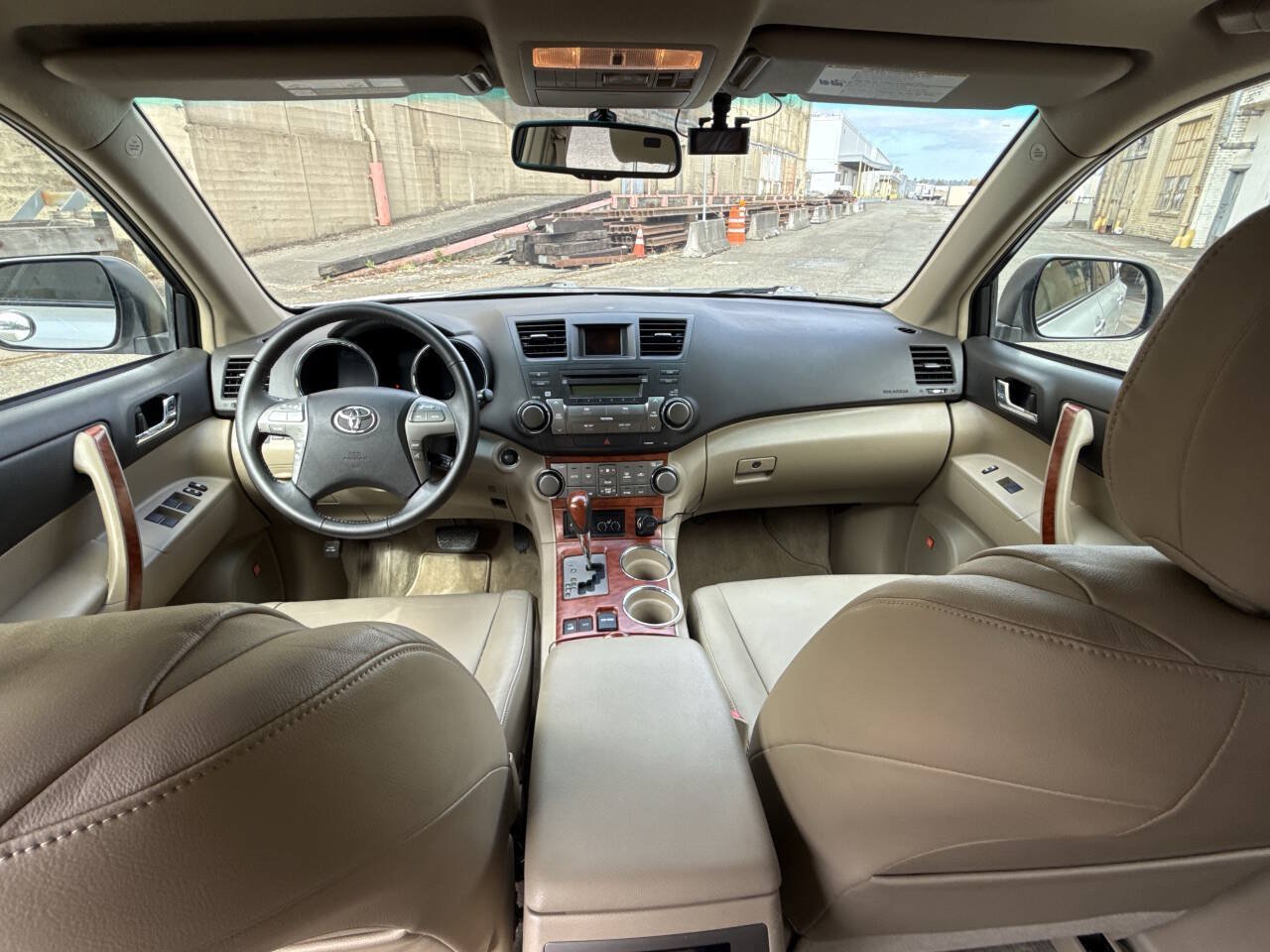 Used 2008 Toyota Highlander Limited AWD/4WD image 8