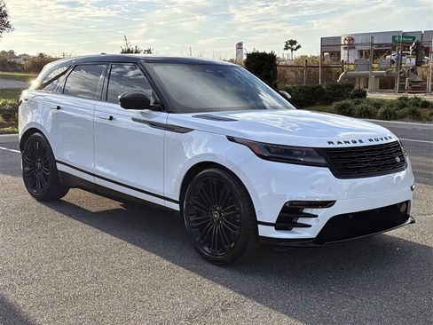 New 2026 Land Rover Range Rover Velar Dynamic SE image 6