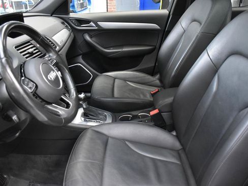 Used 2016 Audi Q3 2.0T Prestige AWD/4WD image 31