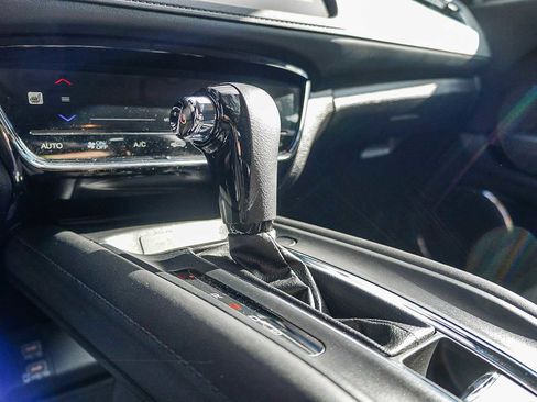 Used 2019 Honda HR-V EX image 25