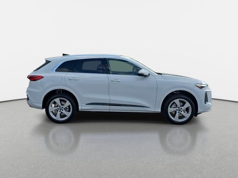 New 2025 Audi Q5 Premium Plus image 4
