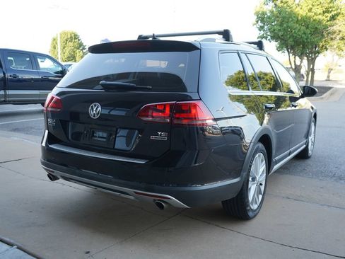 Used 2017 Volkswagen Golf Alltrack S AWD/4WD image 10