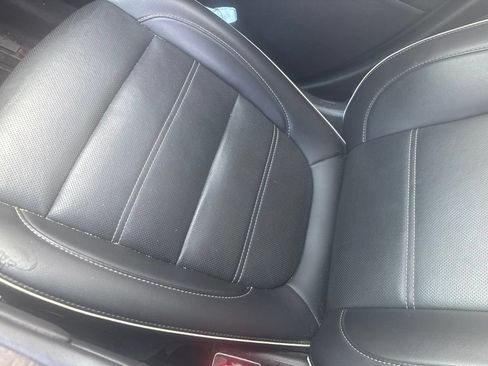 Used 2021 GMC Acadia Denali w/ Denali Technology Package FWD image 5