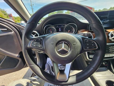 Used 2020 Mercedes-Benz GLA 250 4MATIC image 19