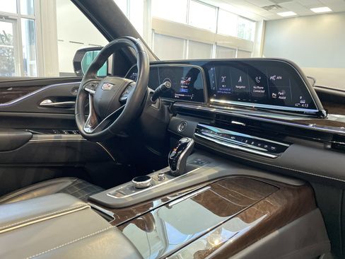 Used 2023 Cadillac Escalade Sport Platinum image 48