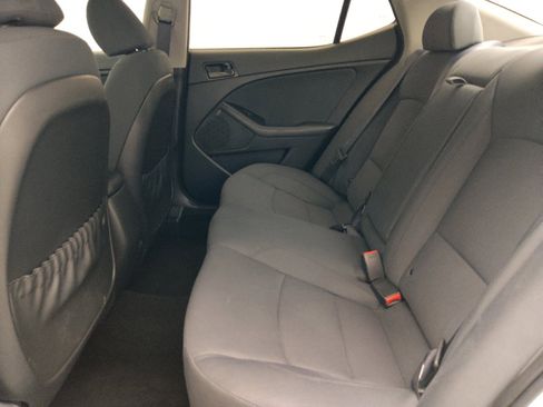 Used 2015 Kia Optima LX w/ Paint Protection Film Package FWD image 18