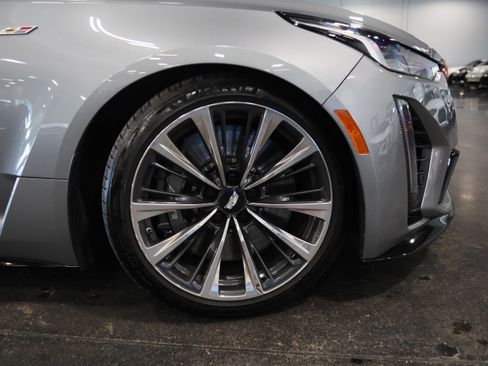 Used 2023 Cadillac CT5 V Blackwing w/ Driver Assist Package RWD image 10