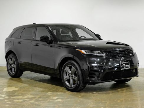 Used 2025 Land Rover Range Rover Velar Dynamic SE AWD/4WD image 9