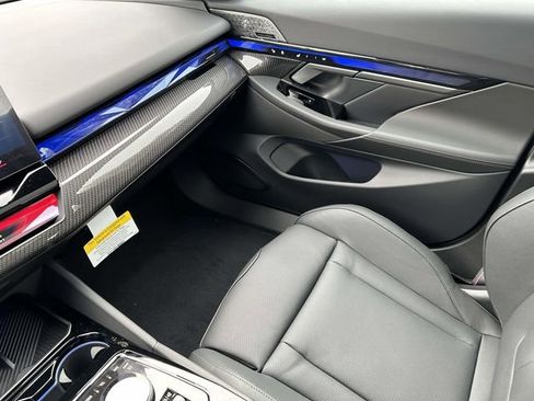 New 2026 BMW M5 w/ Executive Package image 18