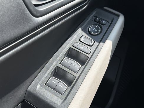 Used 2025 Honda Accord SE image 17