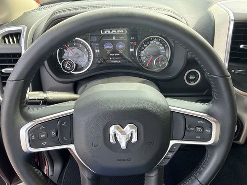 Used 2024 RAM 2500 Laramie AWD/4WD image 37