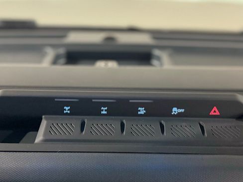 New 2026 Ford Bronco Badlands AWD/4WD image 70