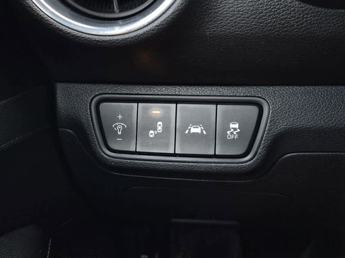 Used 2020 Kia Forte GT-Line w/ GT-Line Premium Package image 18