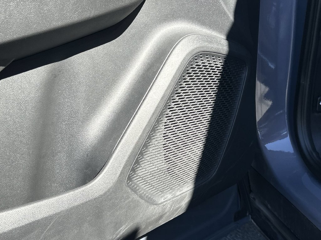Used 2024 Chevrolet Equinox EV LT FWD image 28