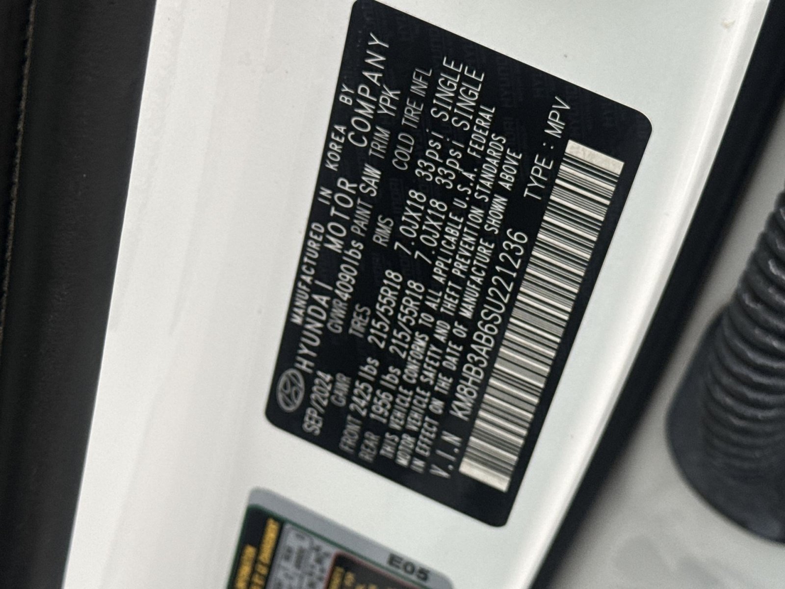 Certified 2025 Hyundai Kona SEL FWD image 28