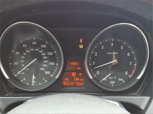 Used 2011 BMW Z4 sDrive35i image 14