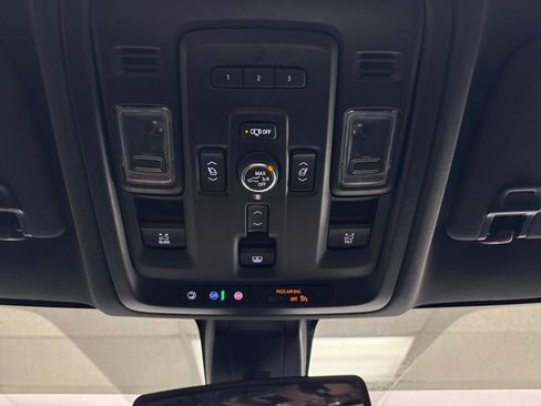 Used 2021 GMC Yukon XL SLT image 59