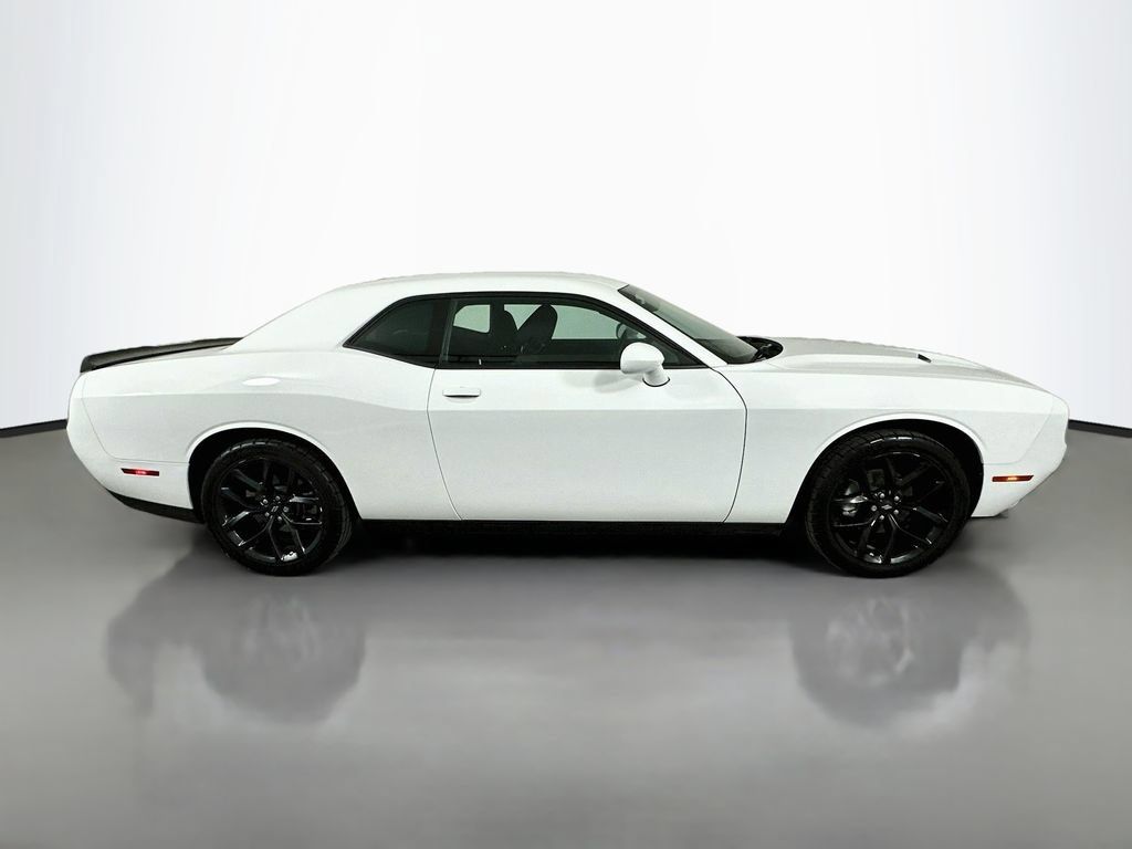 Used 2022 Dodge Challenger SXT w/ Blacktop Package RWD image 4