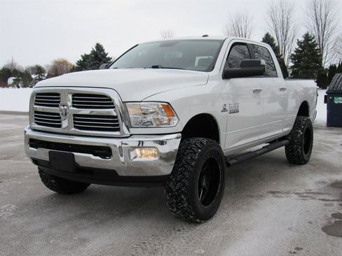 Used 2018 RAM 2500 Big Horn image 4