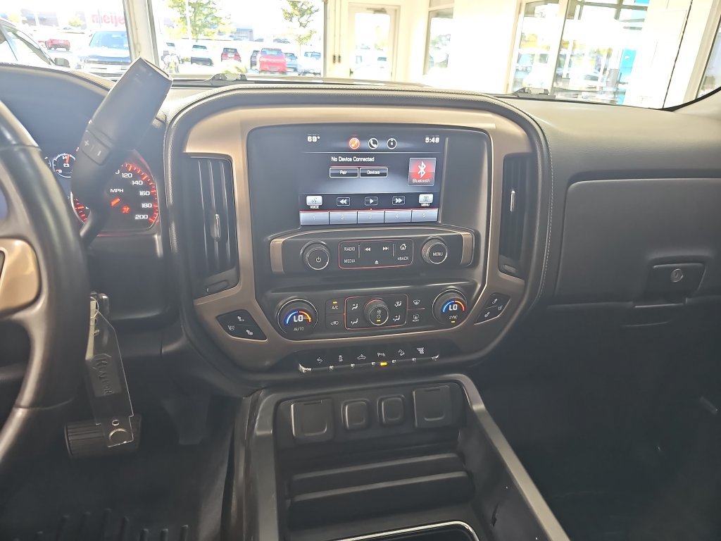 Used 2015 GMC Sierra 2500 Denali AWD/4WD image 25