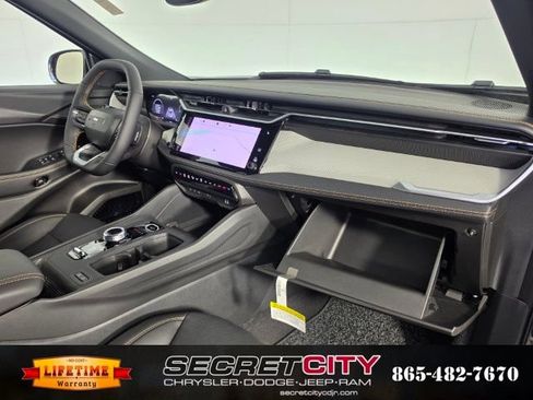 New 2026 Jeep Cherokee Limited AWD/4WD image 30