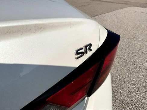 Used 2019 Nissan Altima 2.5 SR w/ SR Premium Package image 6