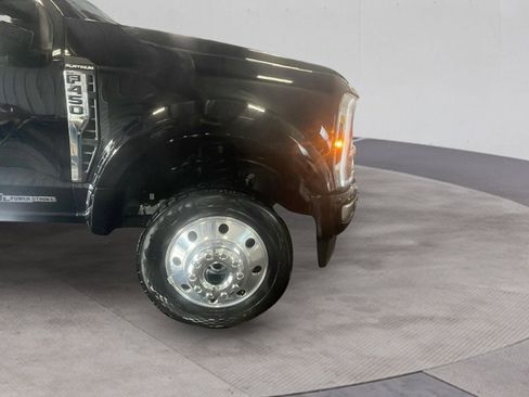 Certified 2024 Ford F450 Platinum w/ Camper Package AWD/4WD image 22